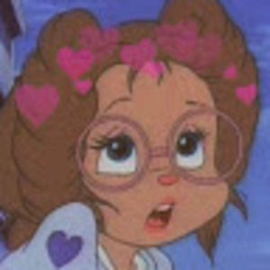 Meet your Posher, Chloe